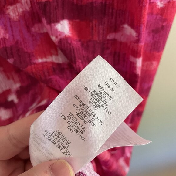 Susan Graver Women 3X Pink Camouflage Liquid Knit Square Neck Short Sleeve Top - Picture 9 of 10